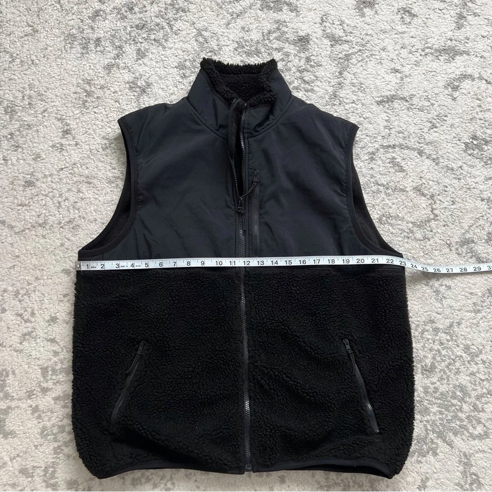 J Crew Men’s Black Fleece Sherpa Vest Preppy Neutral Outdoor Gorpcore XL